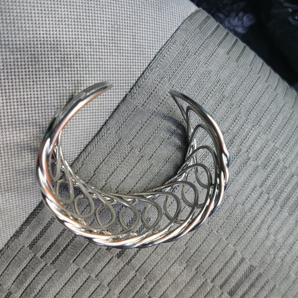 Silver bracelet - Picture 2 of 3